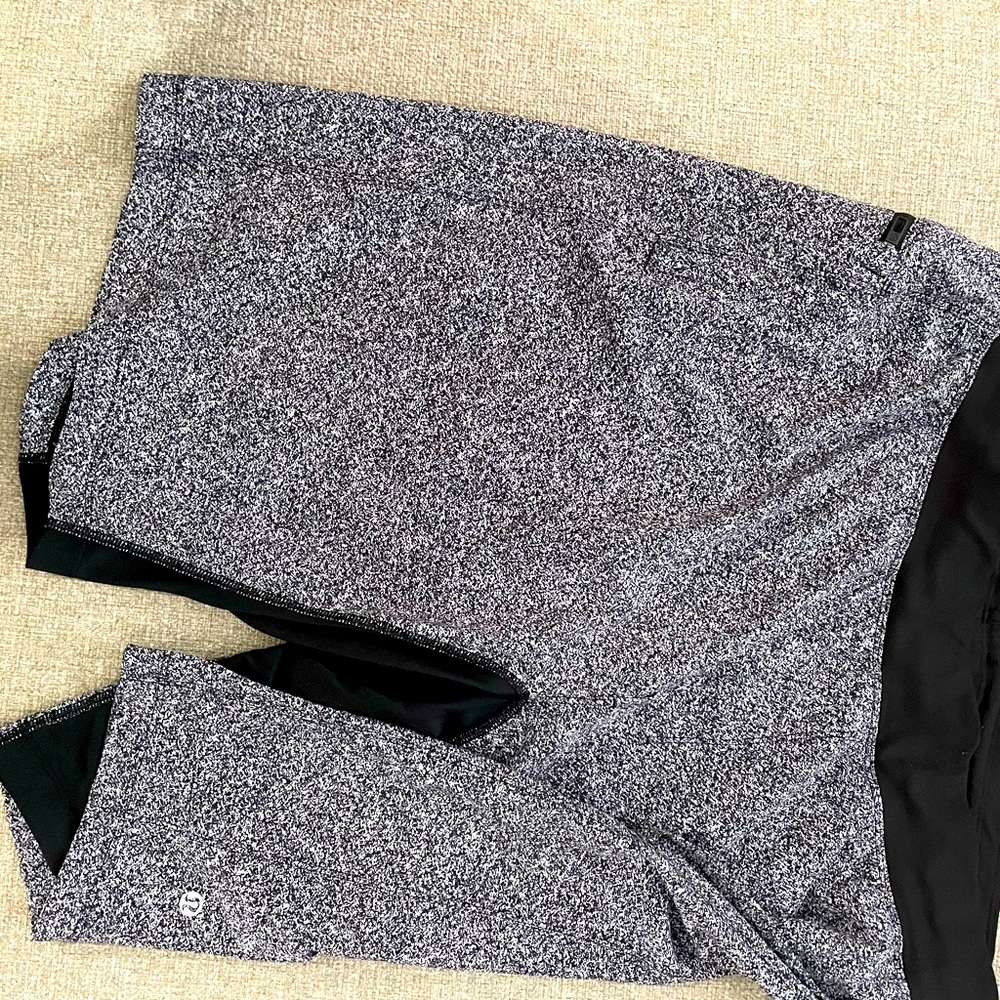 Lululemon shorts XL